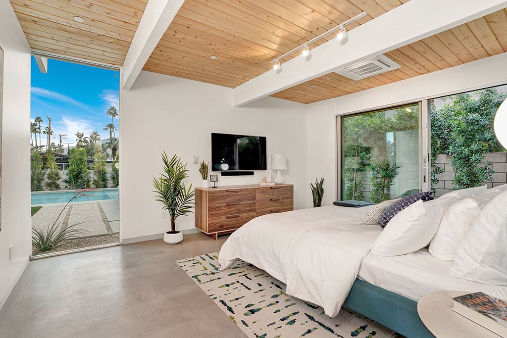 Photo of Bedroom in Tahquitz River Estates