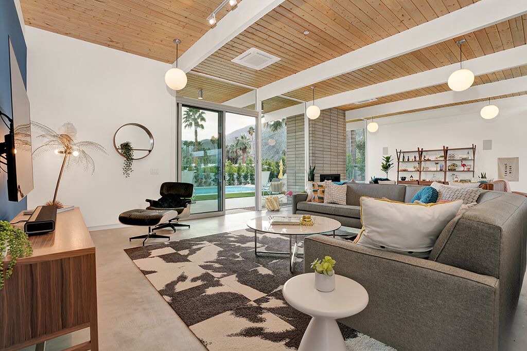 Photo of Livingroom in Tahquitz River Estates