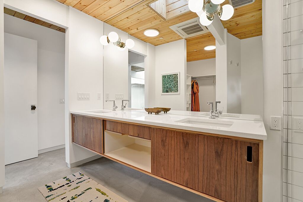 Photo of Bathroom in Tahquitz River Estates