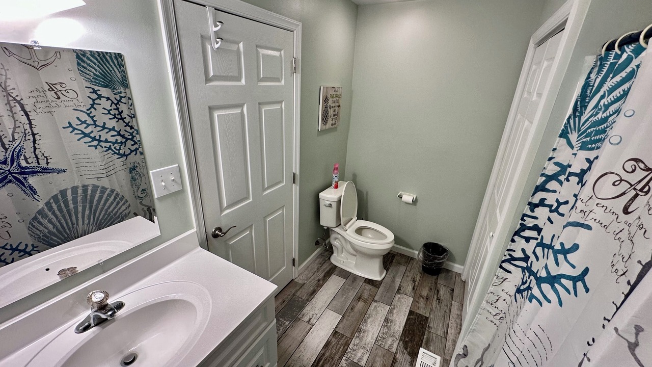 Photo of Bathroom in Cape May - Wildwood
