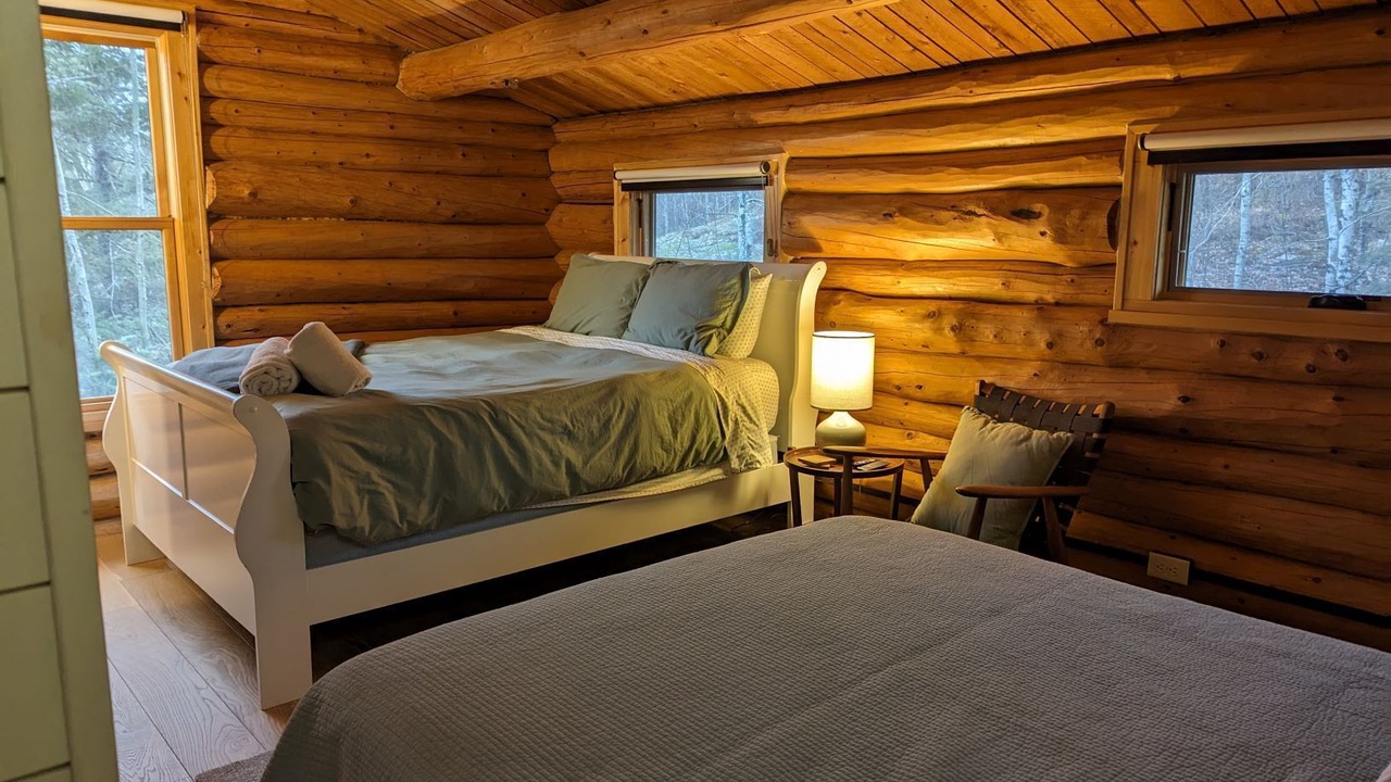 Photo of Bedroom in Grand Marais