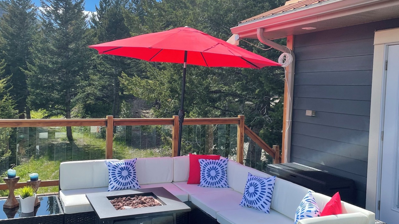 Photo of Patio Balcony in Alberta