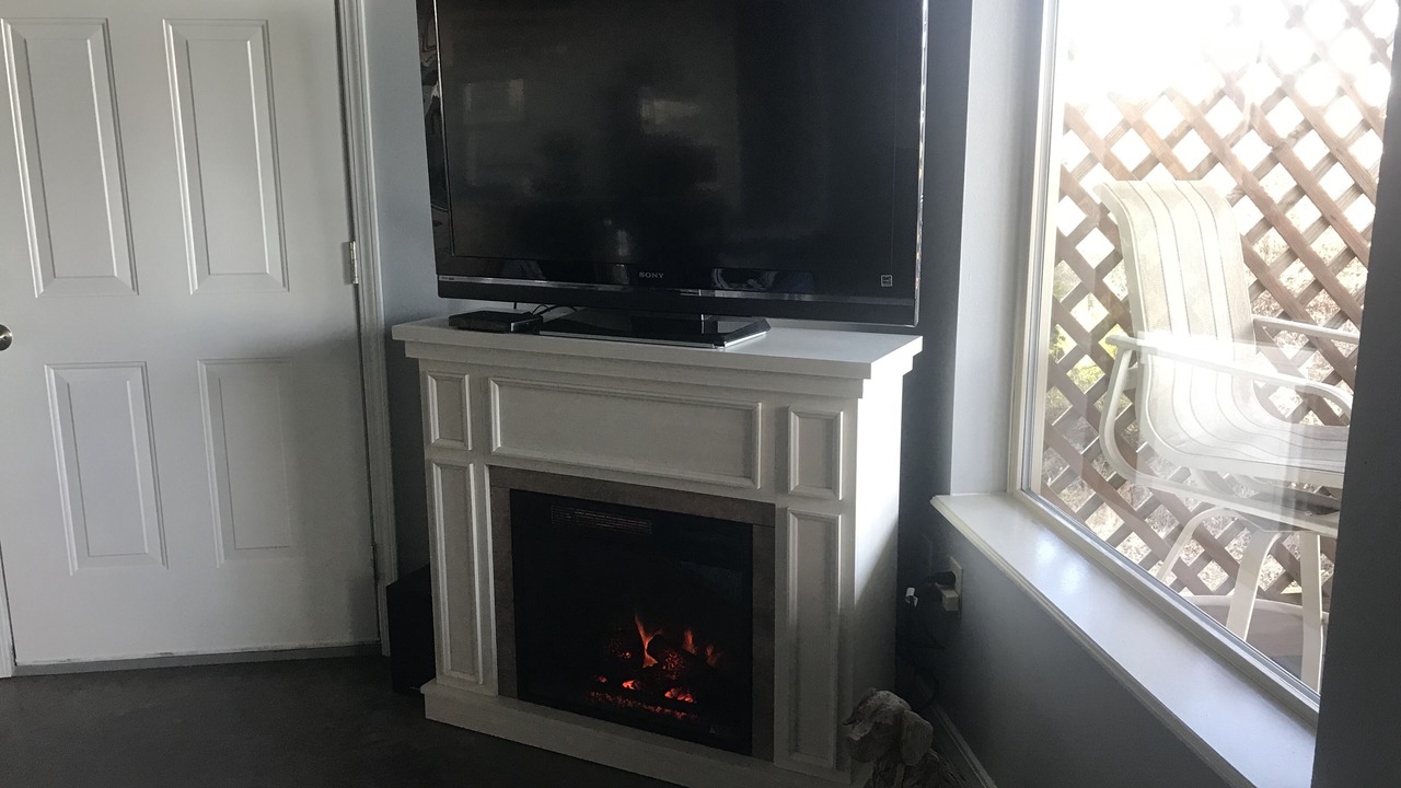 Photo of Livingroom in Prairie Creek