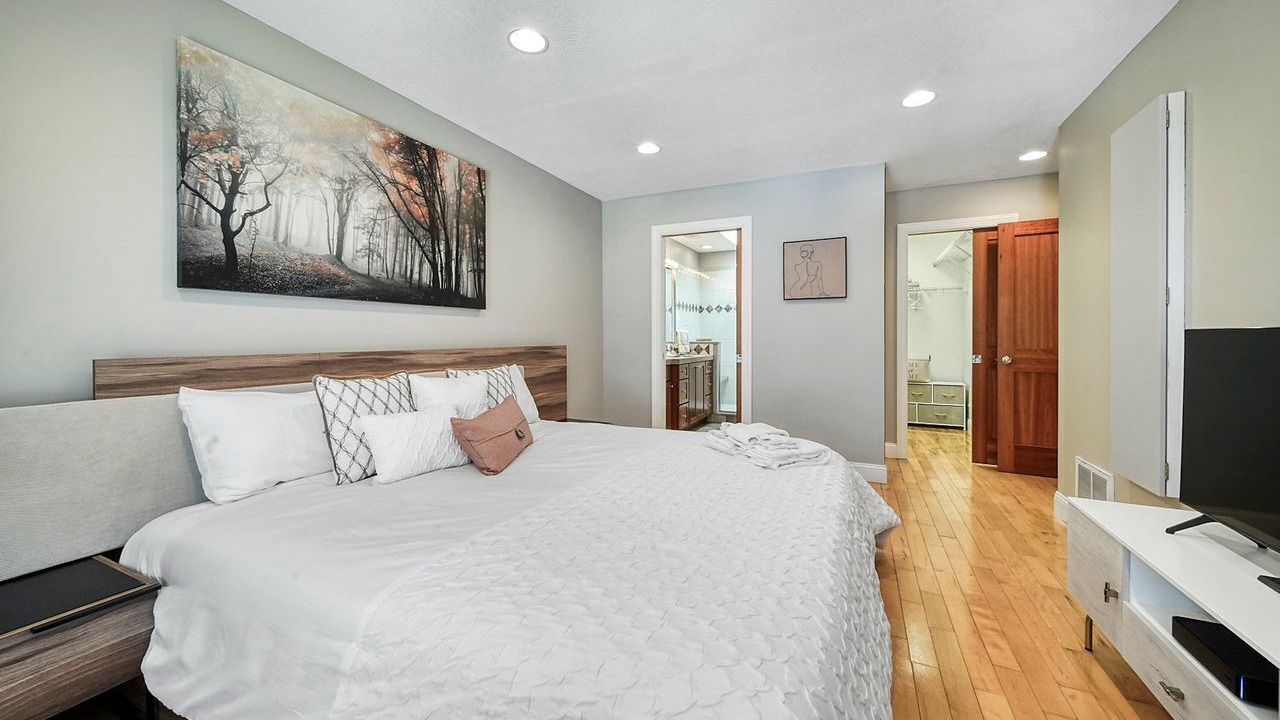 Photo of Bedroom in Saugatuck