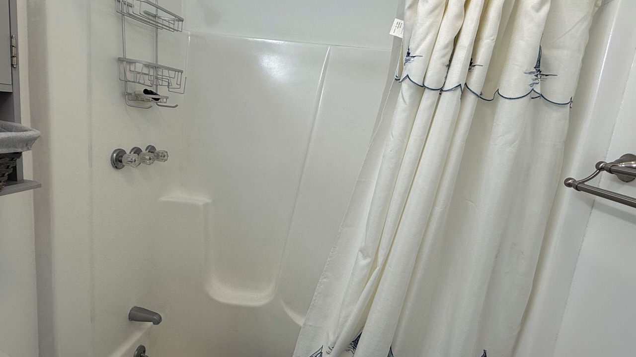 Photo of Bathroom in Ellsworth