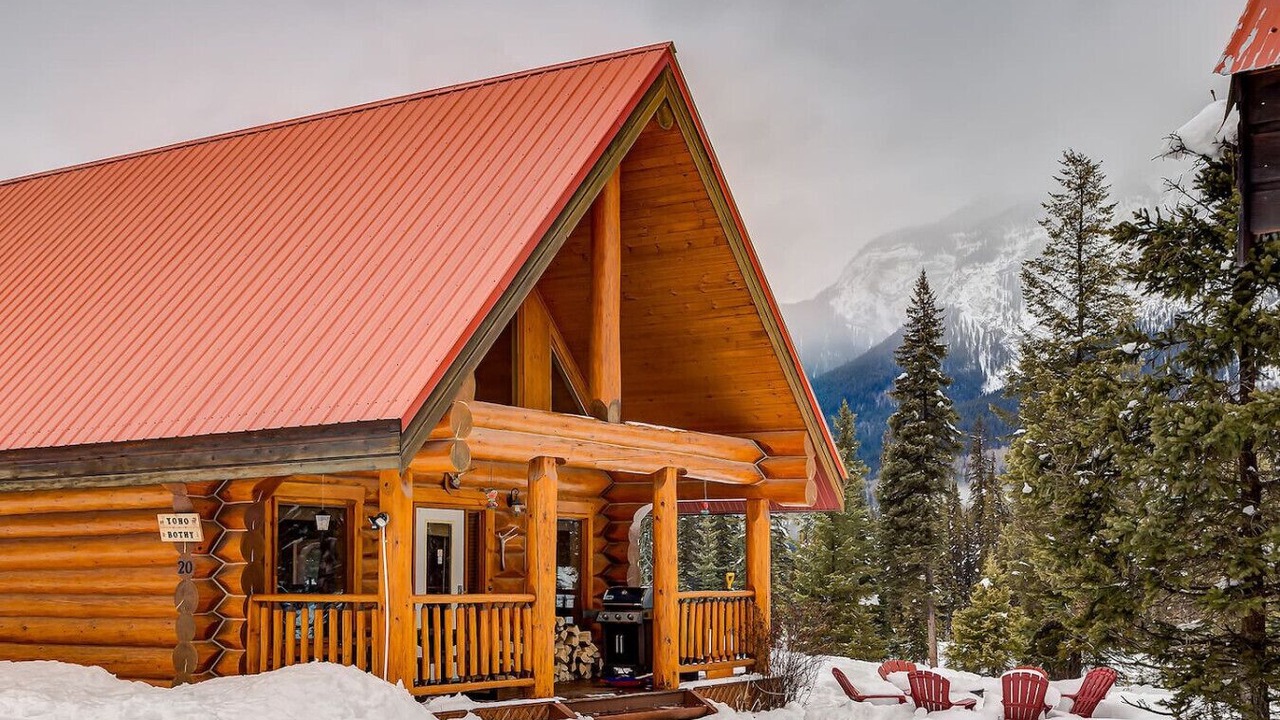 Photo of Outdoor in Golden