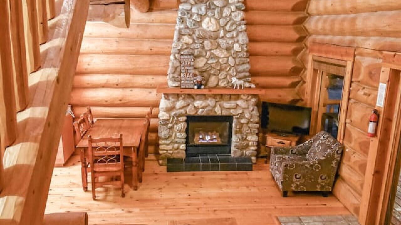 Photo of Livingroom in Golden