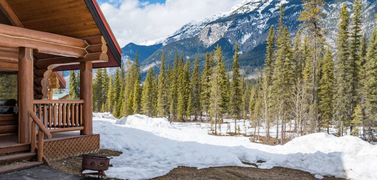 Photo of Outdoor in Golden
