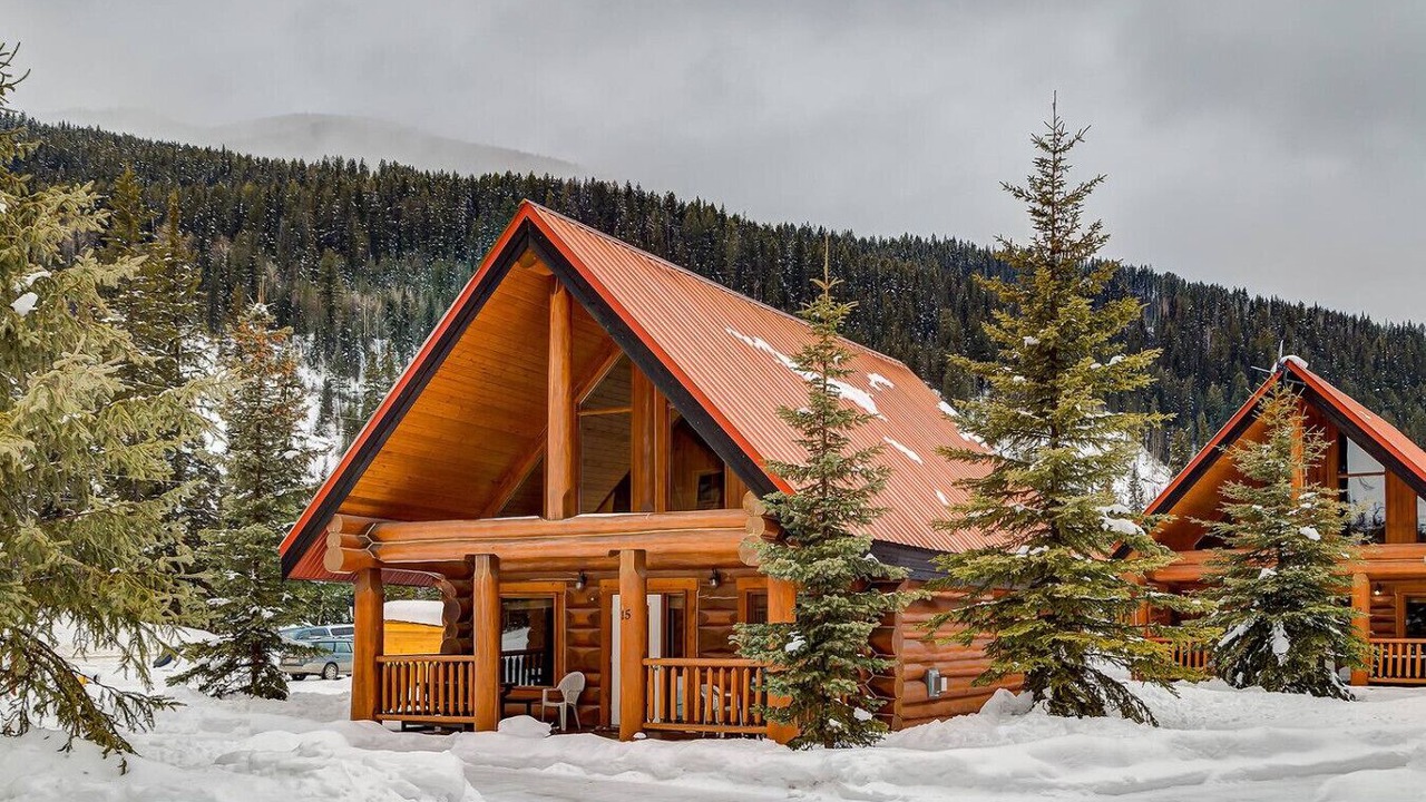 Photo of Outdoor in Golden