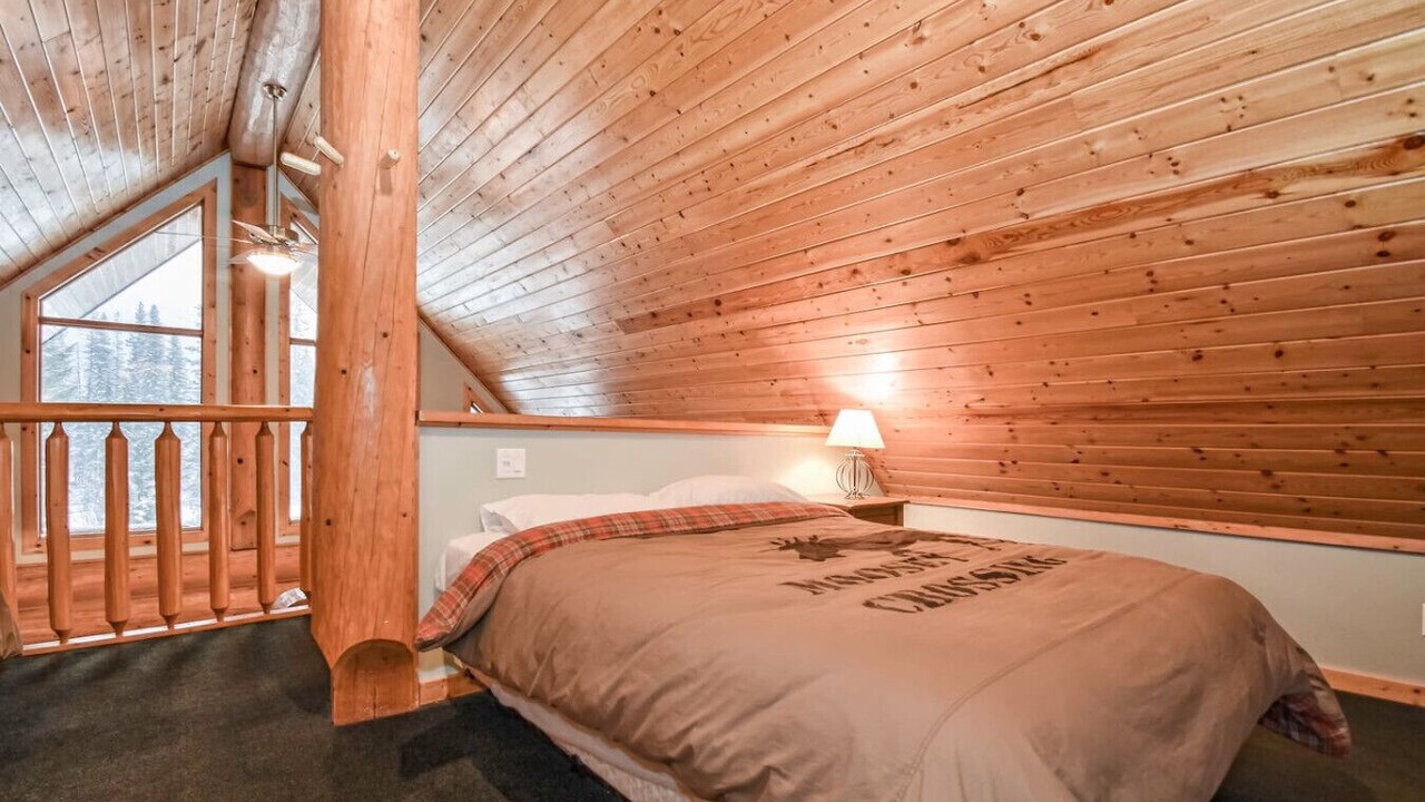 Photo of Bedroom in Golden