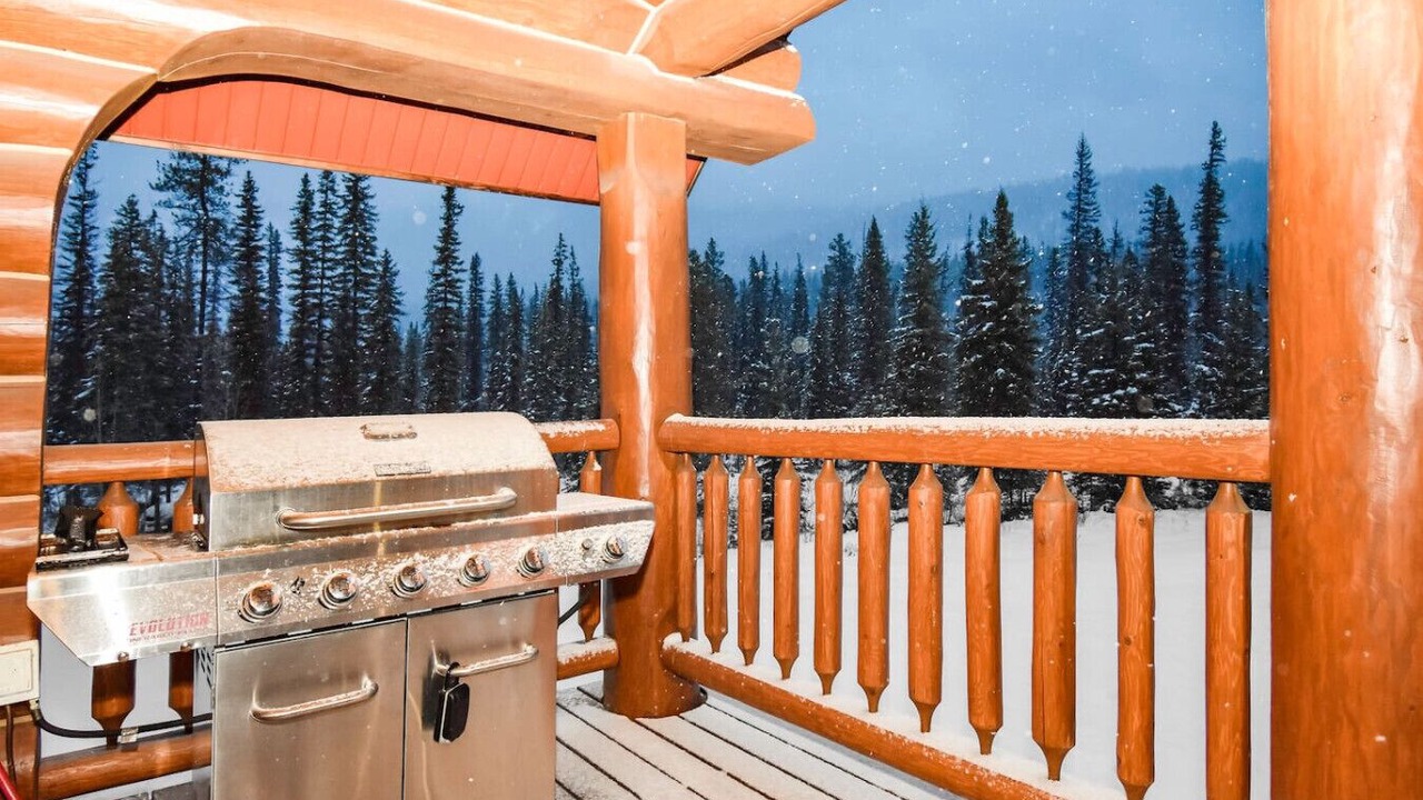 Photo of Outdoor in Golden