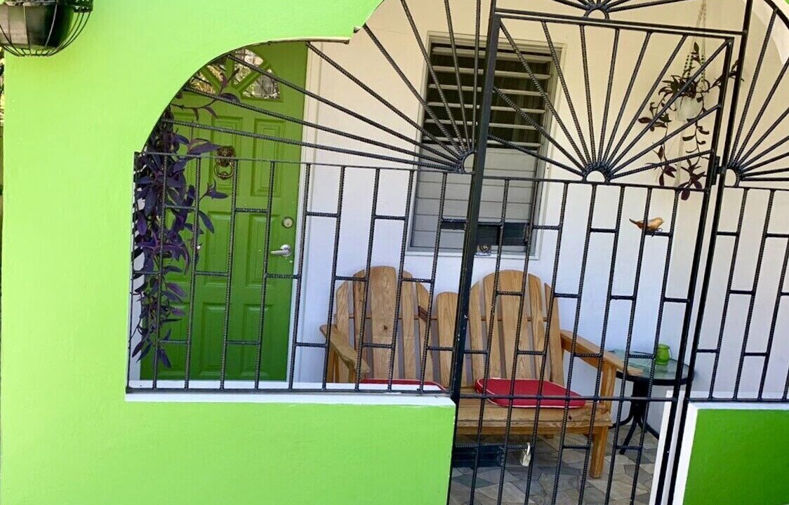 Photo of Patio Balcony in West Gate Hills