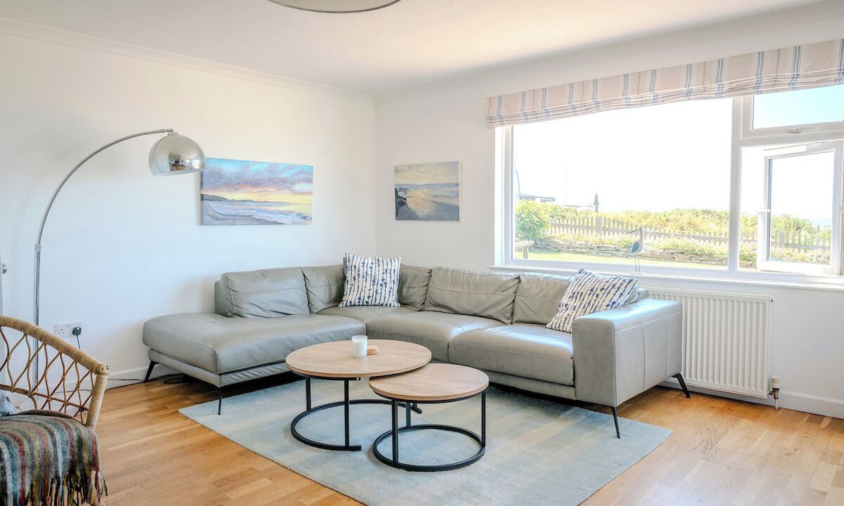 Photo of Livingroom in Widemouth Bay