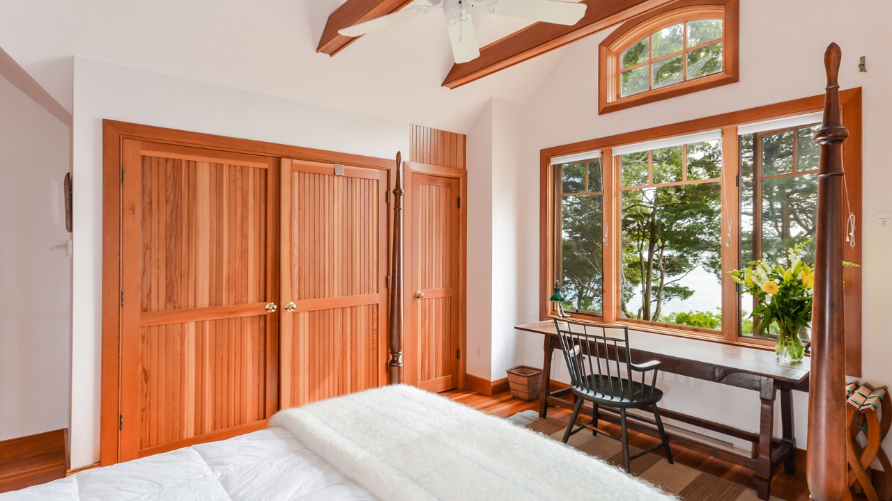 Photo of Bedroom in Cataumet