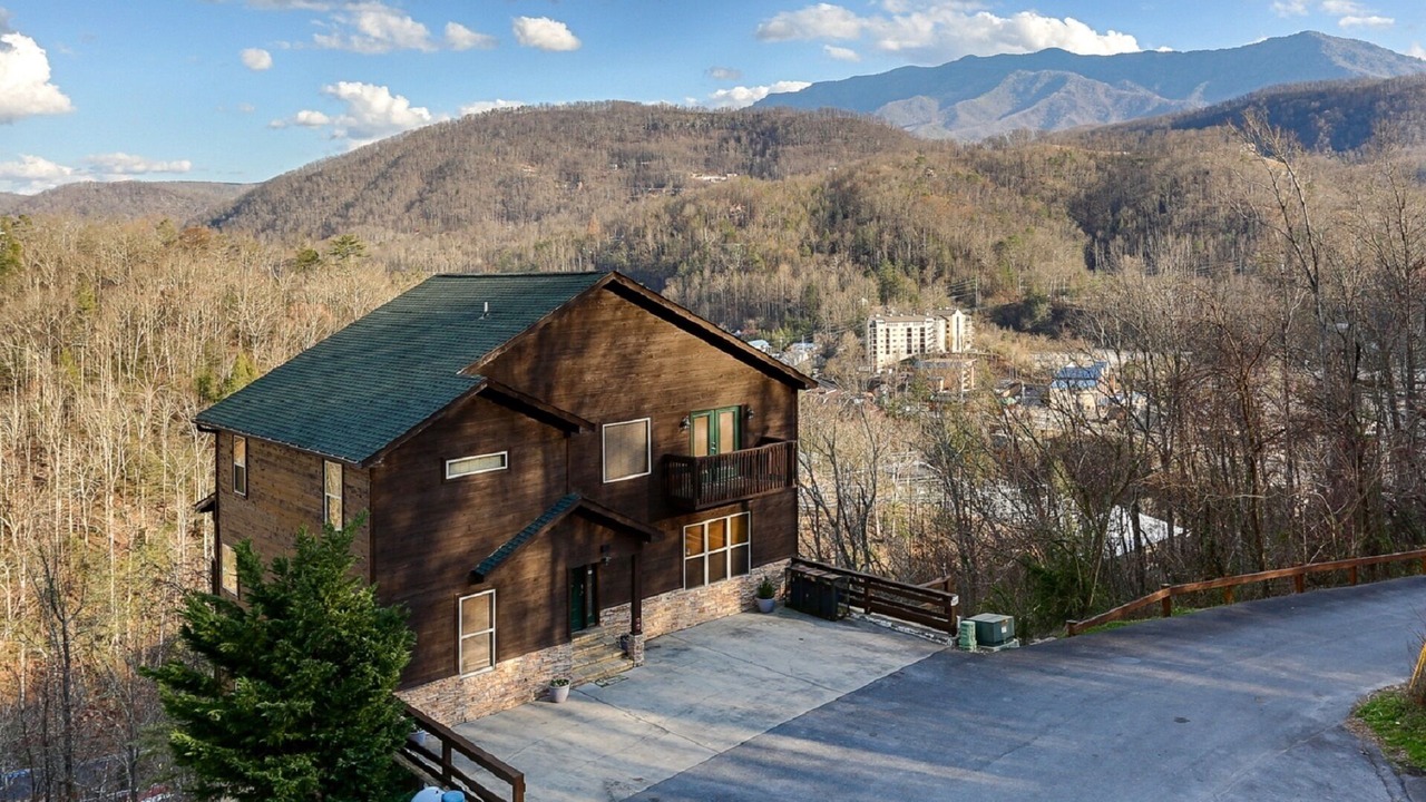 Photo of Others in Gatlinburg