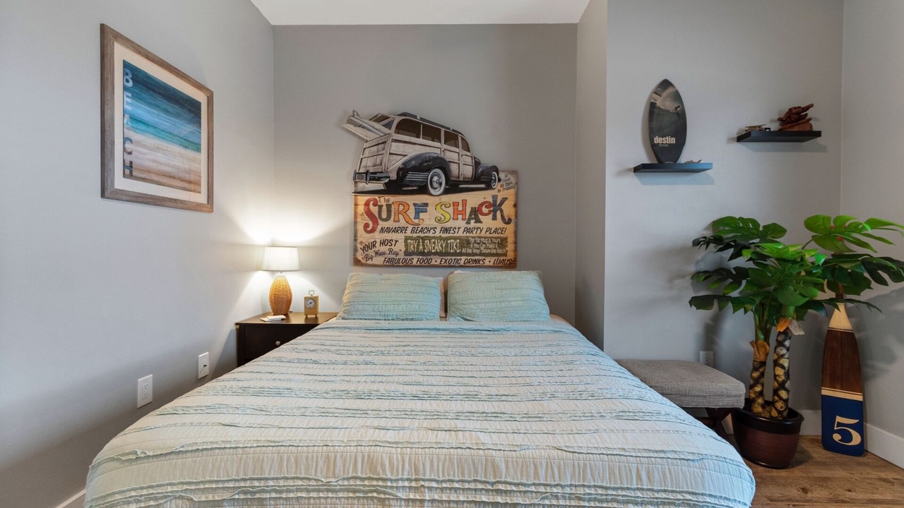 Photo of Bedroom in Navarre Beach