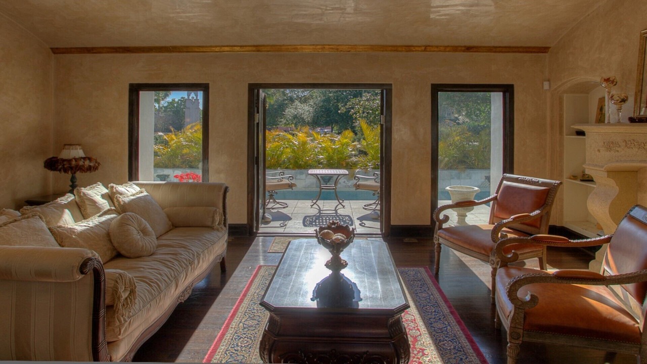 Photo of Livingroom in Davis Islands
