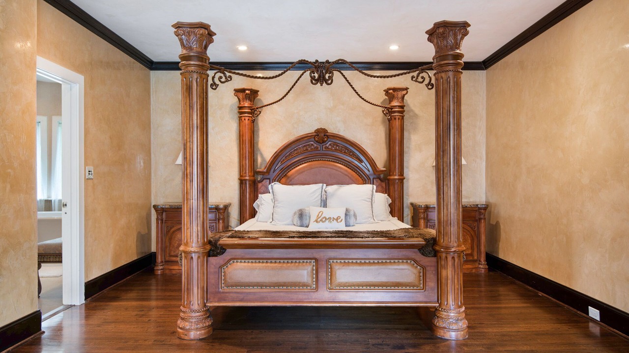 Photo of Bedroom in Davis Islands