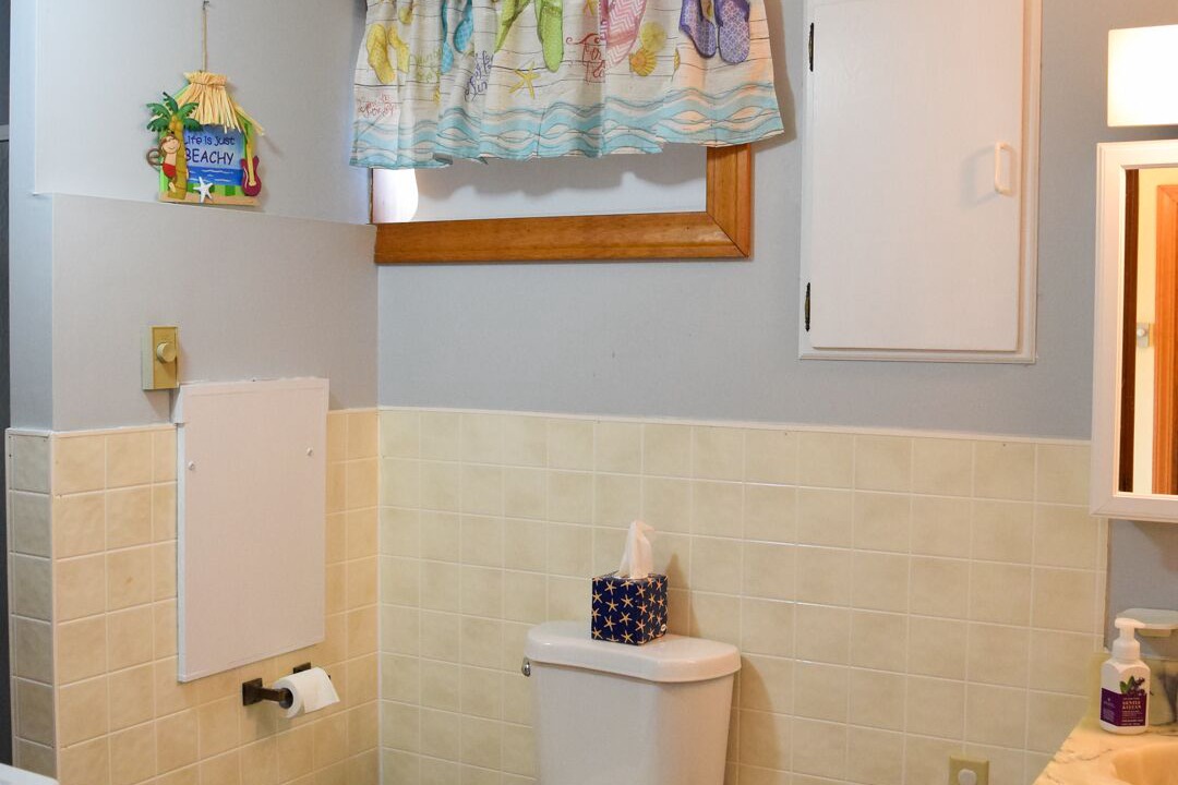 Photo of Bathroom in Sagamore Beach