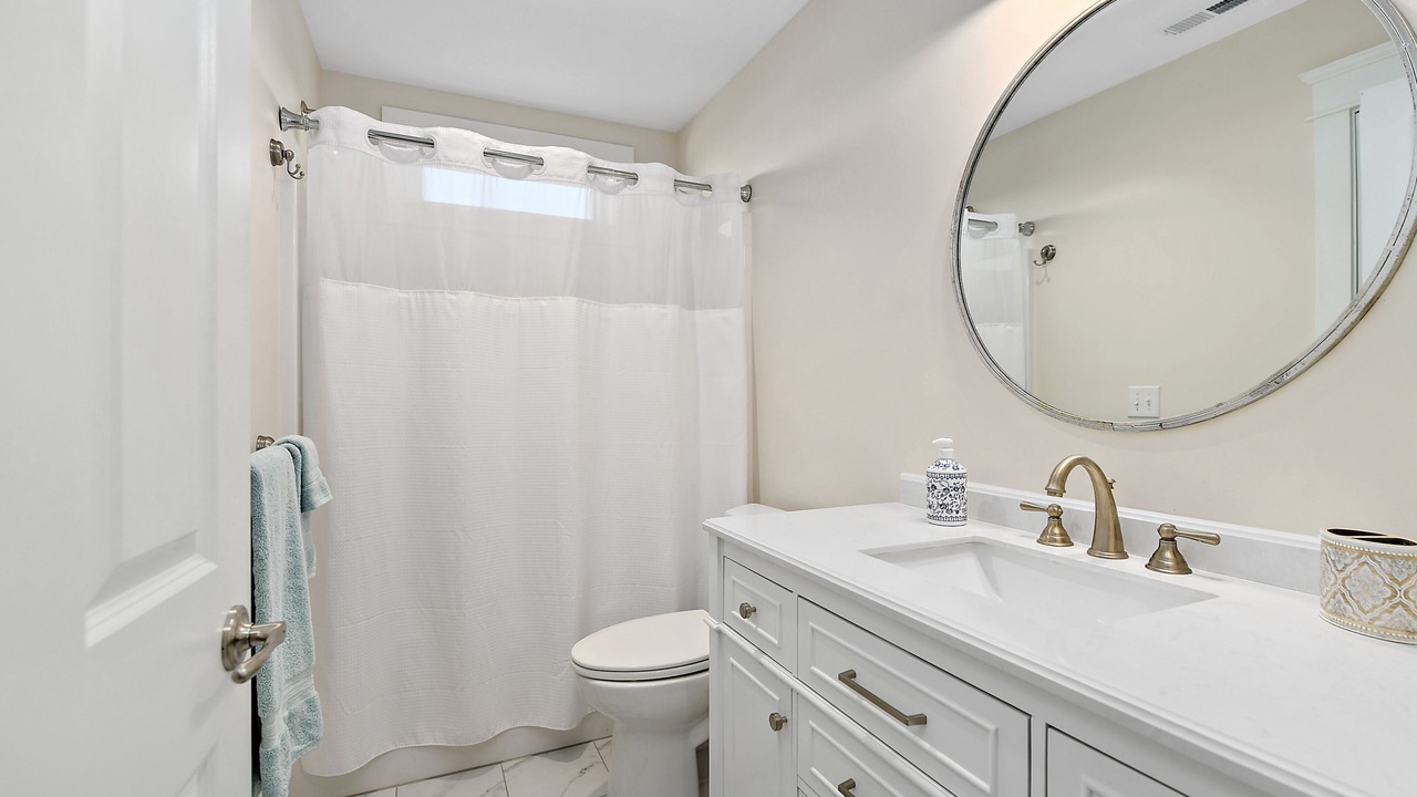 Photo of Bathroom in Fenwick Island
