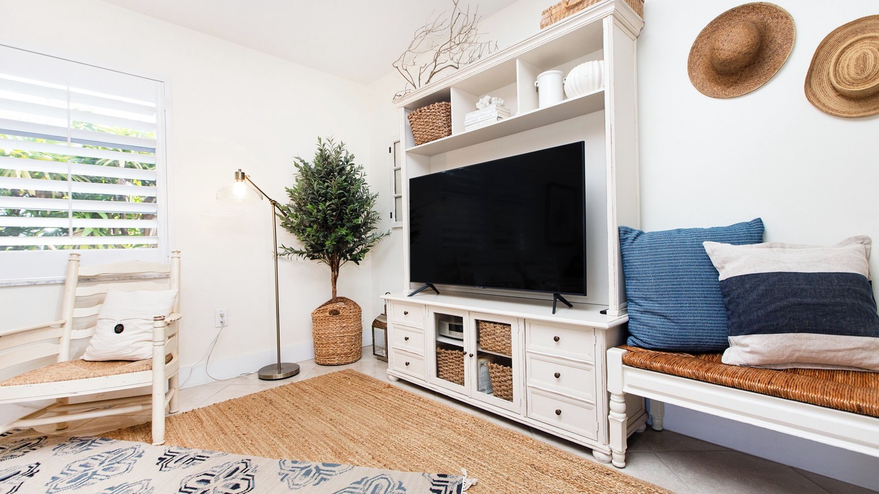 Photo of Livingroom in Central Naples