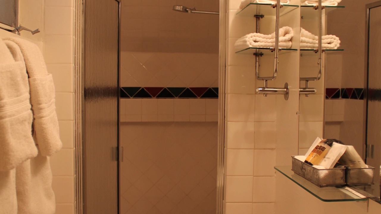 Photo of Bathroom in Lower Nob Hill
