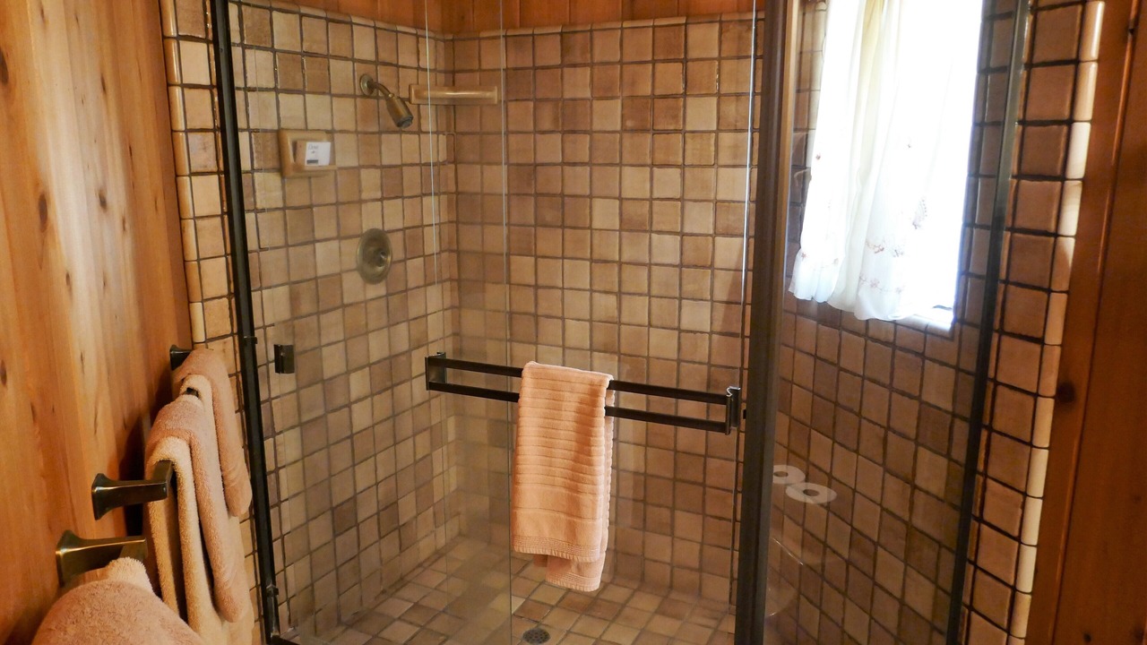 Photo of Bathroom in North Wawona