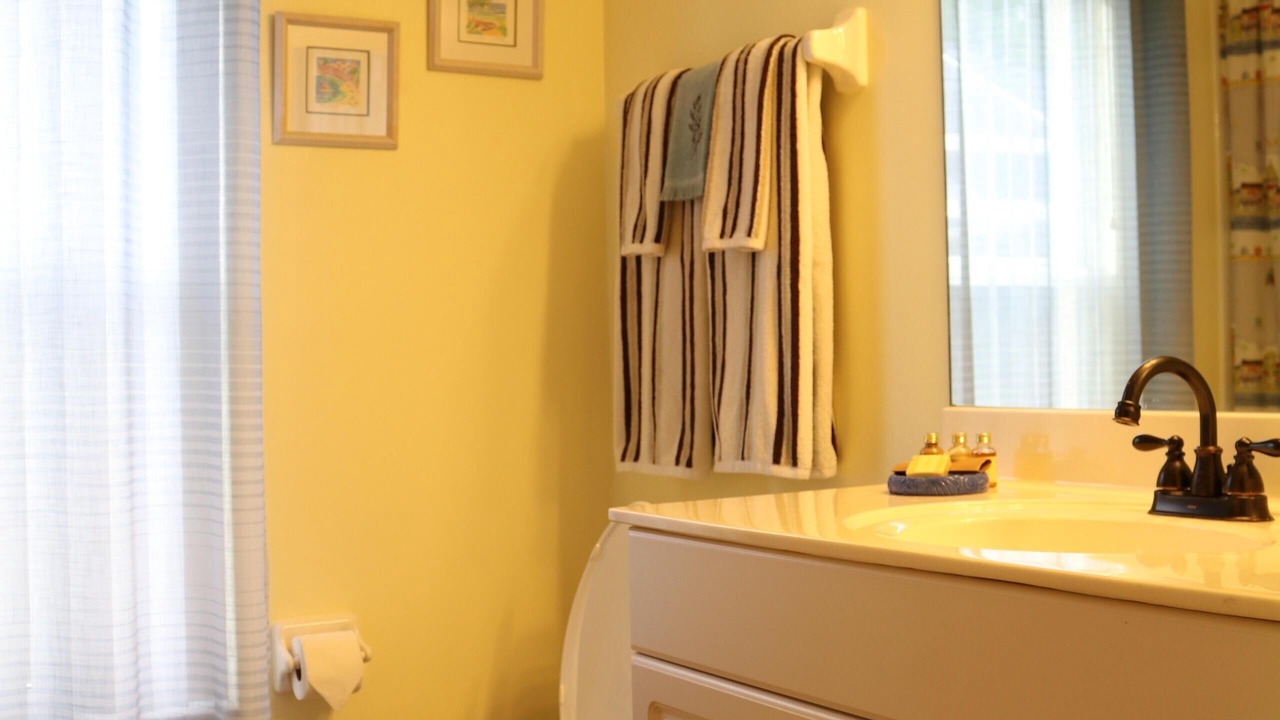 Photo of Bathroom in Central Naples