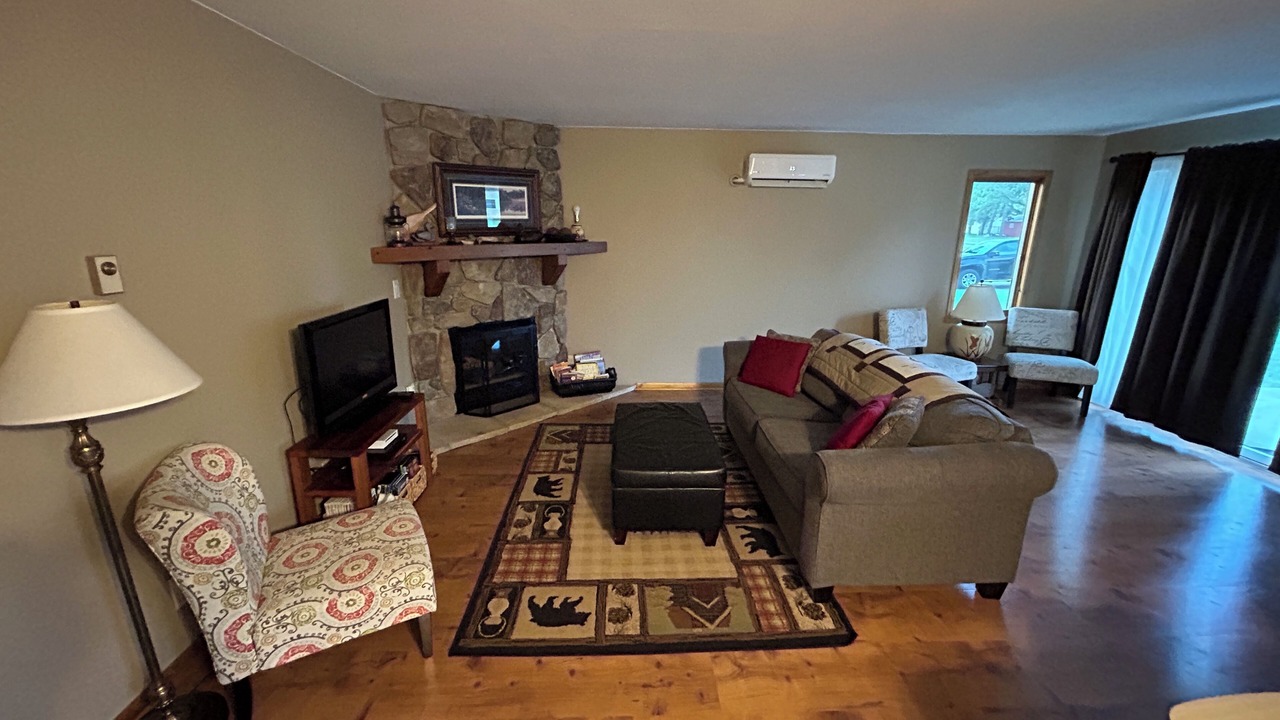 Photo of Livingroom in Battle Lake