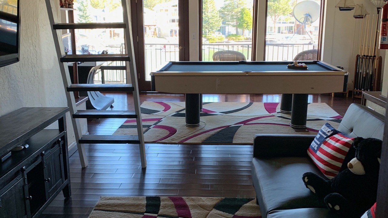 Photo of Bedroom in Tahoe Keys