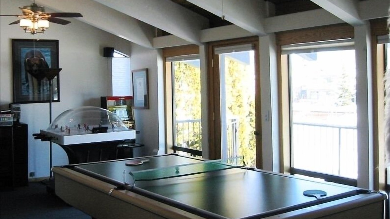 Photo of Bedroom in Tahoe Keys