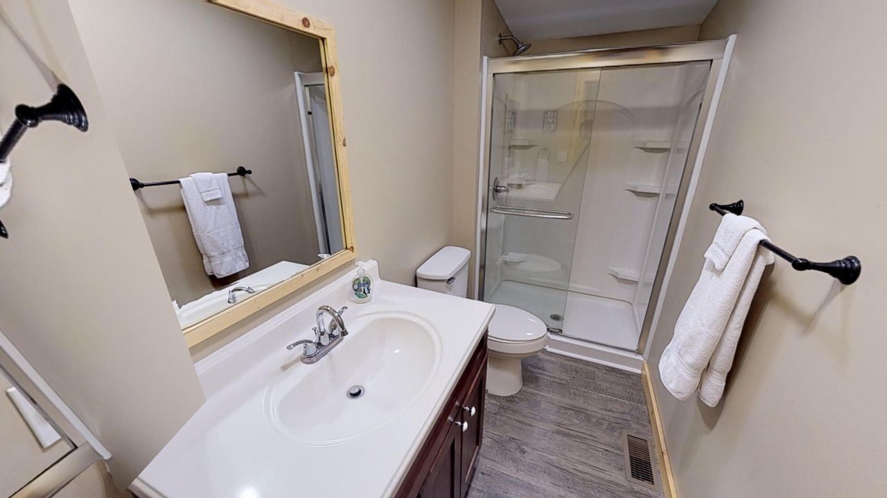 Photo of Bathroom in Nelsonville