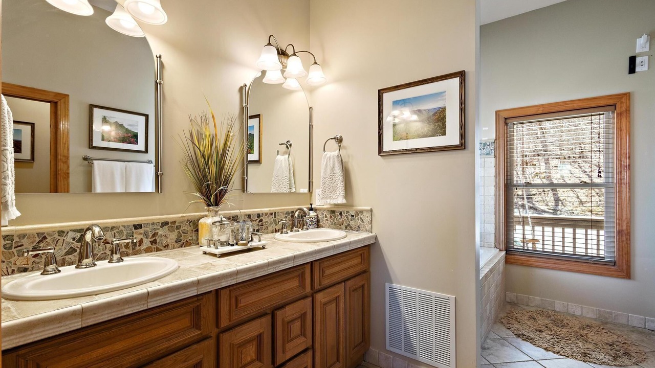 Photo of Bathroom in Beech Mountain
