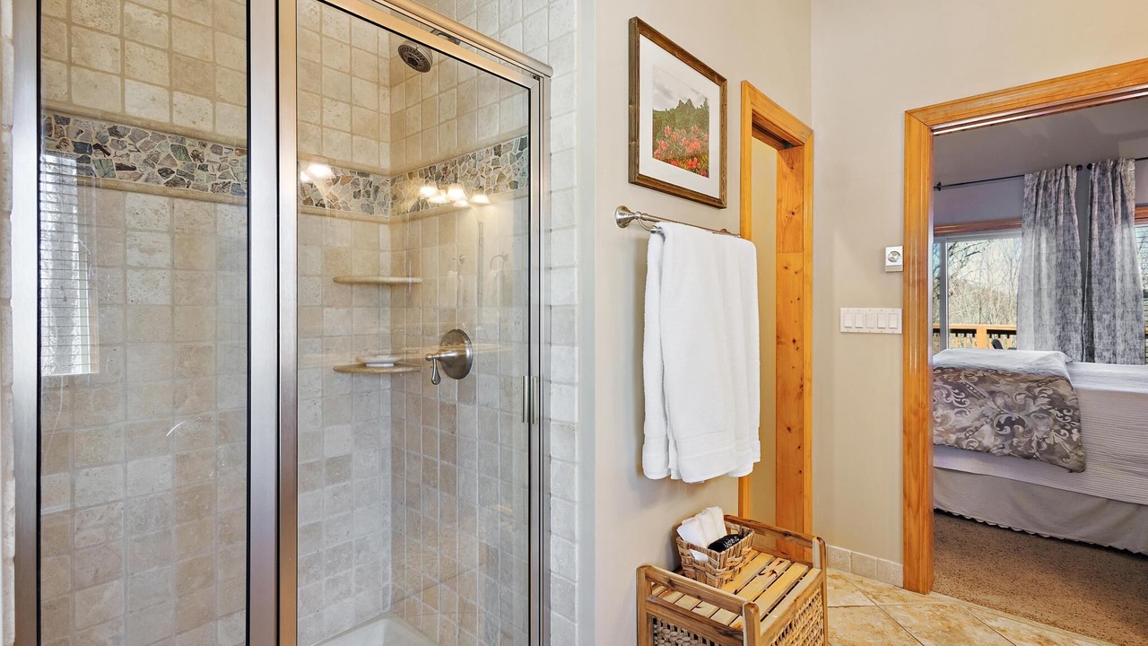 Photo of Bathroom in Beech Mountain