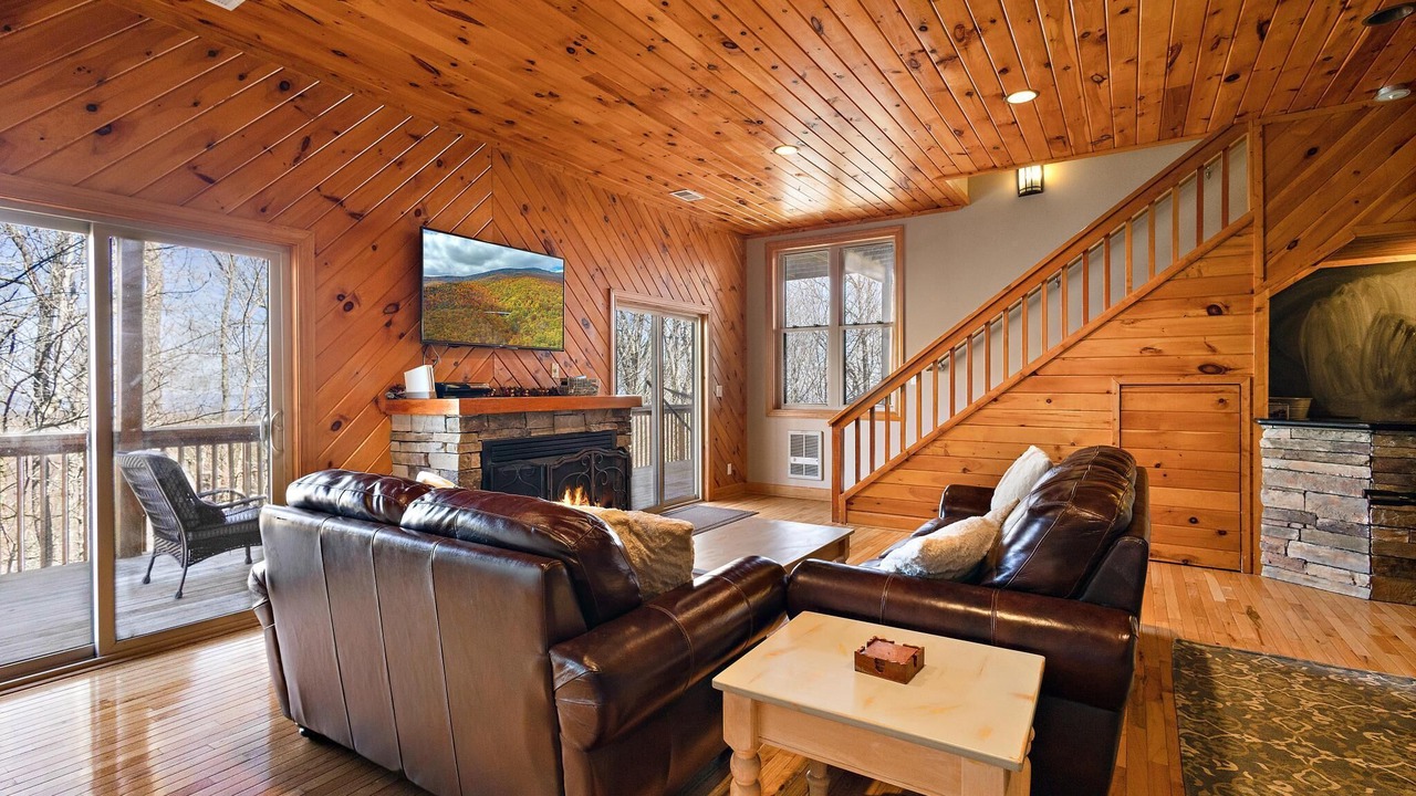 Photo of Livingroom in Beech Mountain