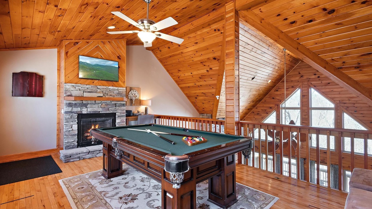 Photo of Bedroom in Beech Mountain