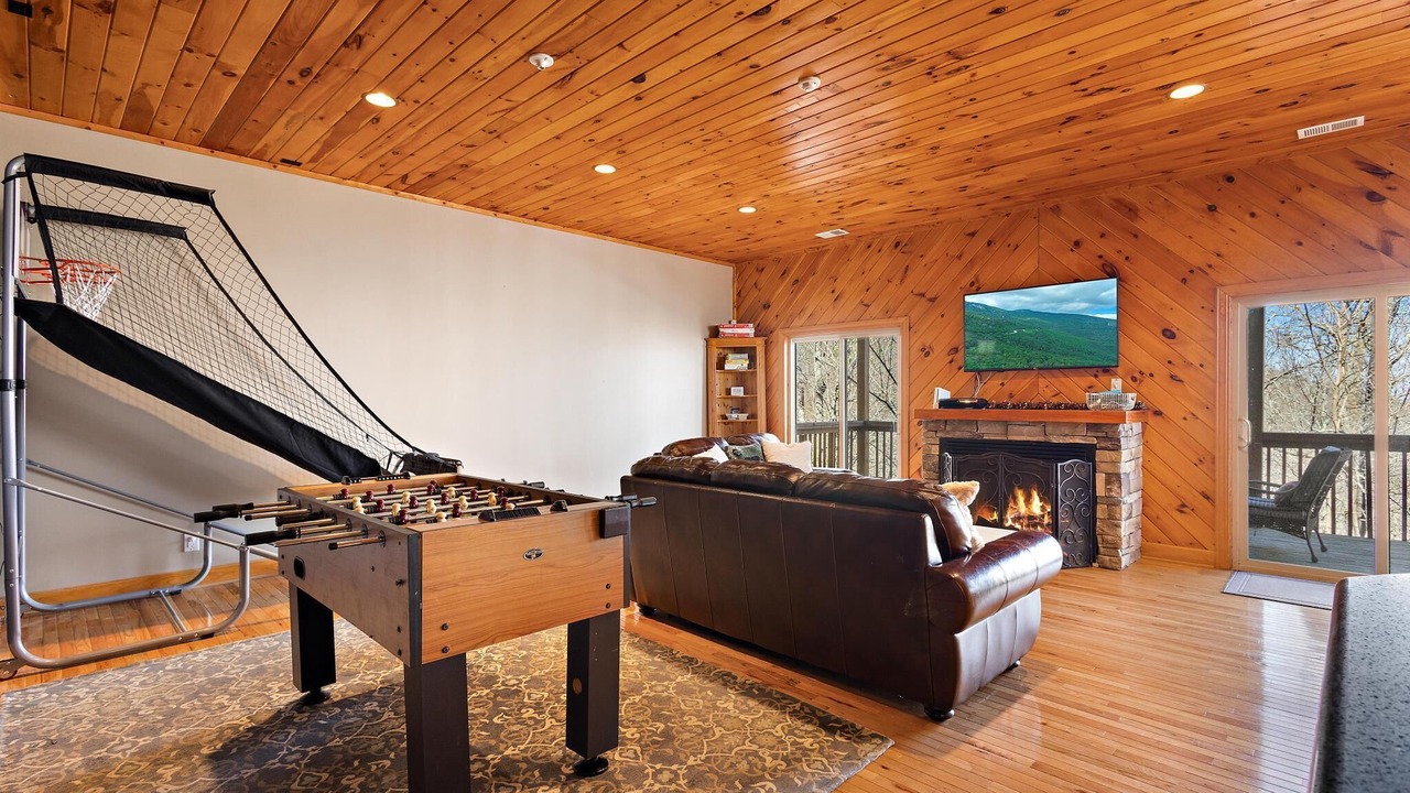 Photo of Livingroom in Beech Mountain