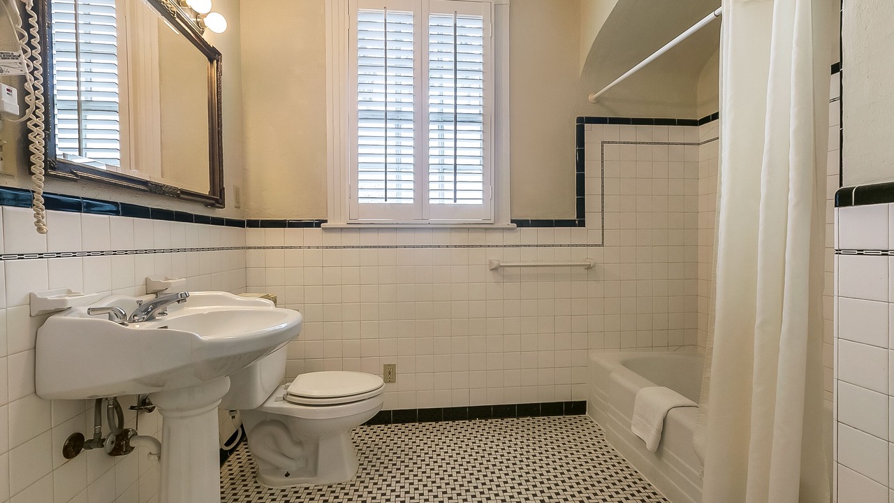 Photo of Bathroom in Treme