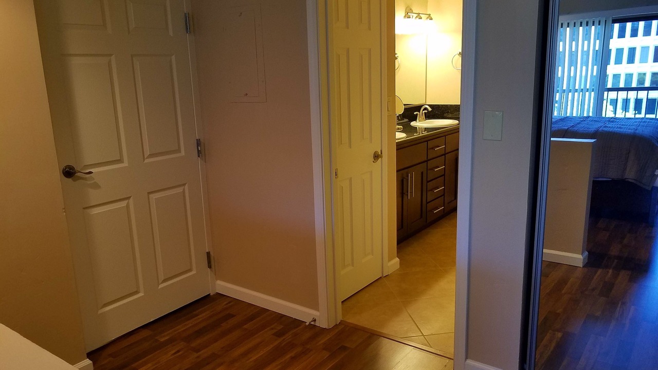 Photo of Bedroom in Downtown Sacramento