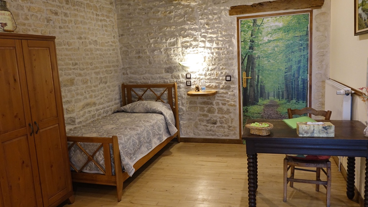 Photo of Bedroom in Andilly