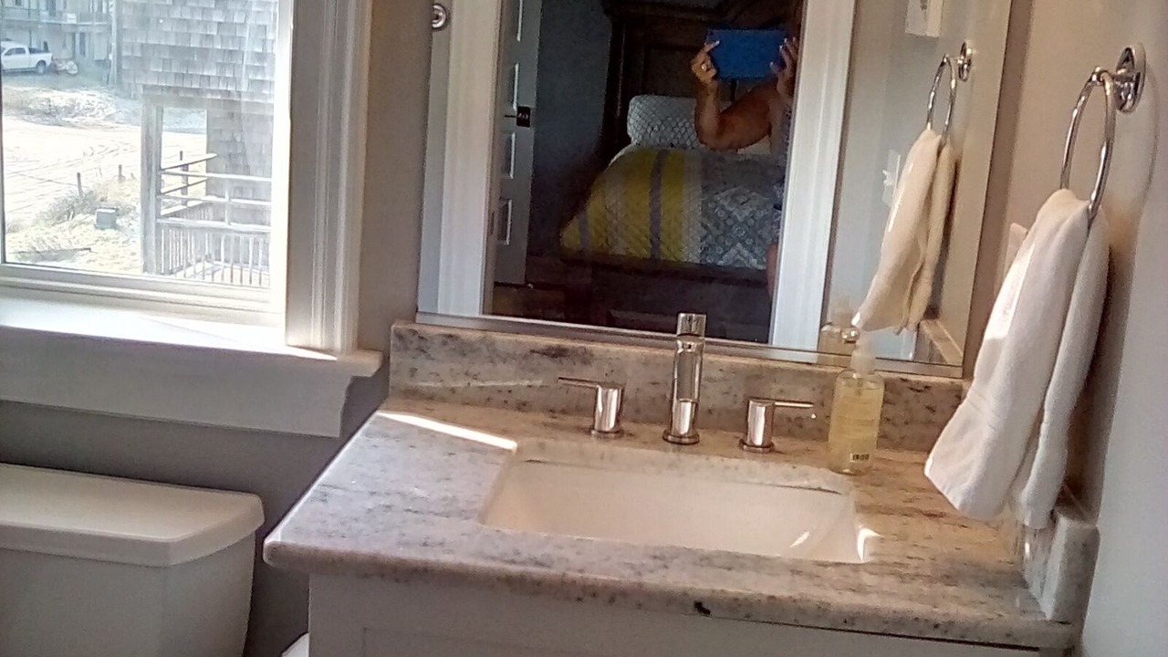 Photo of Bathroom in Carova Beach