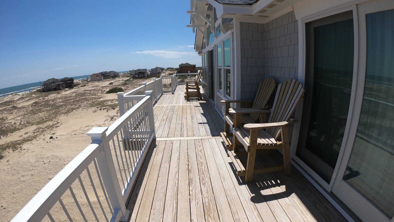 Photo of Patio Balcony in Carova Beach