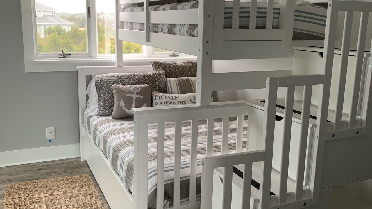 Photo of Bedroom in Bald Head Island