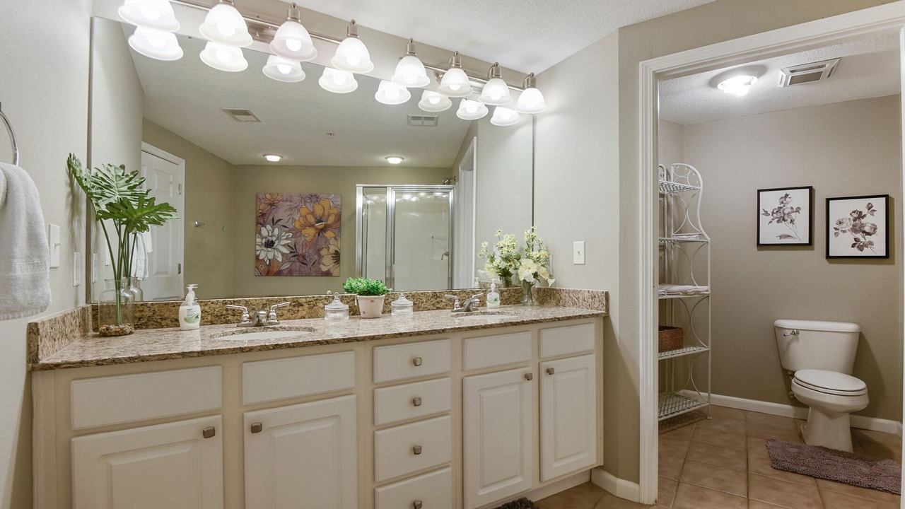 Photo of Bathroom in Gulfport
