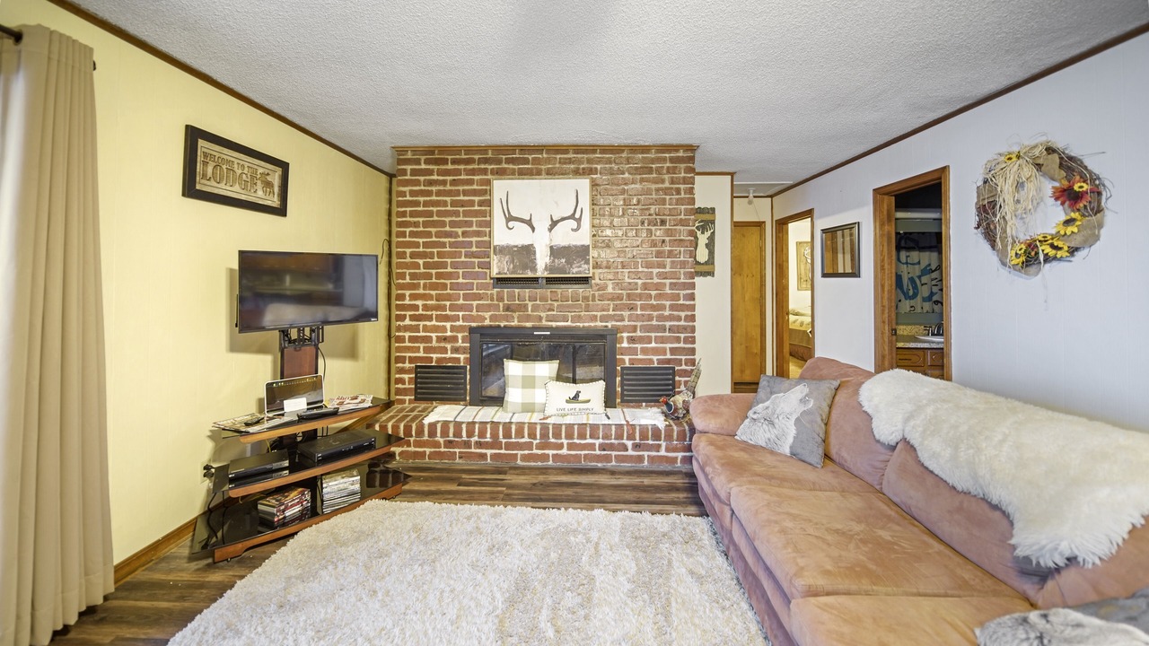 Photo of Livingroom in Dennis