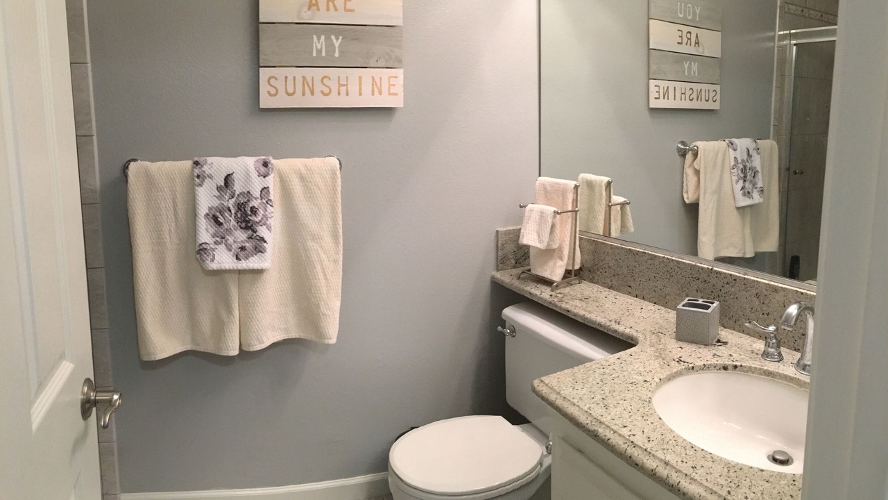 Photo of Bathroom in Huntington Beach