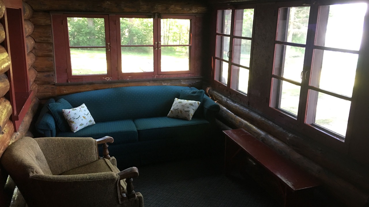Photo of Livingroom in Deer River