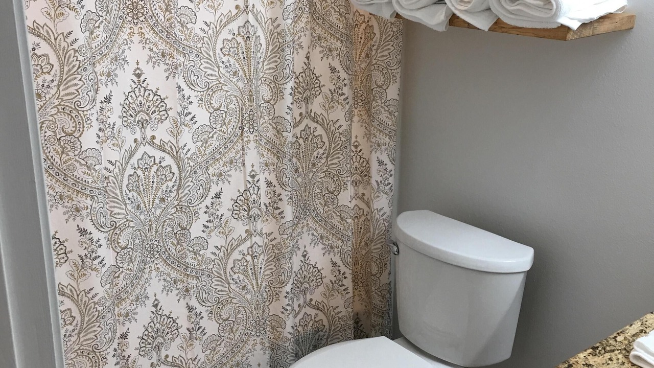 Photo of Bathroom in Foley