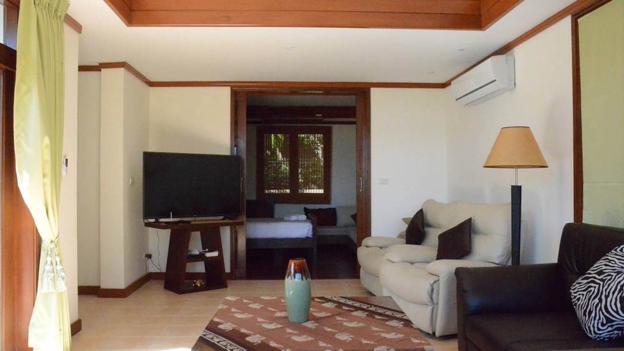 Photo of Livingroom in Moo 5