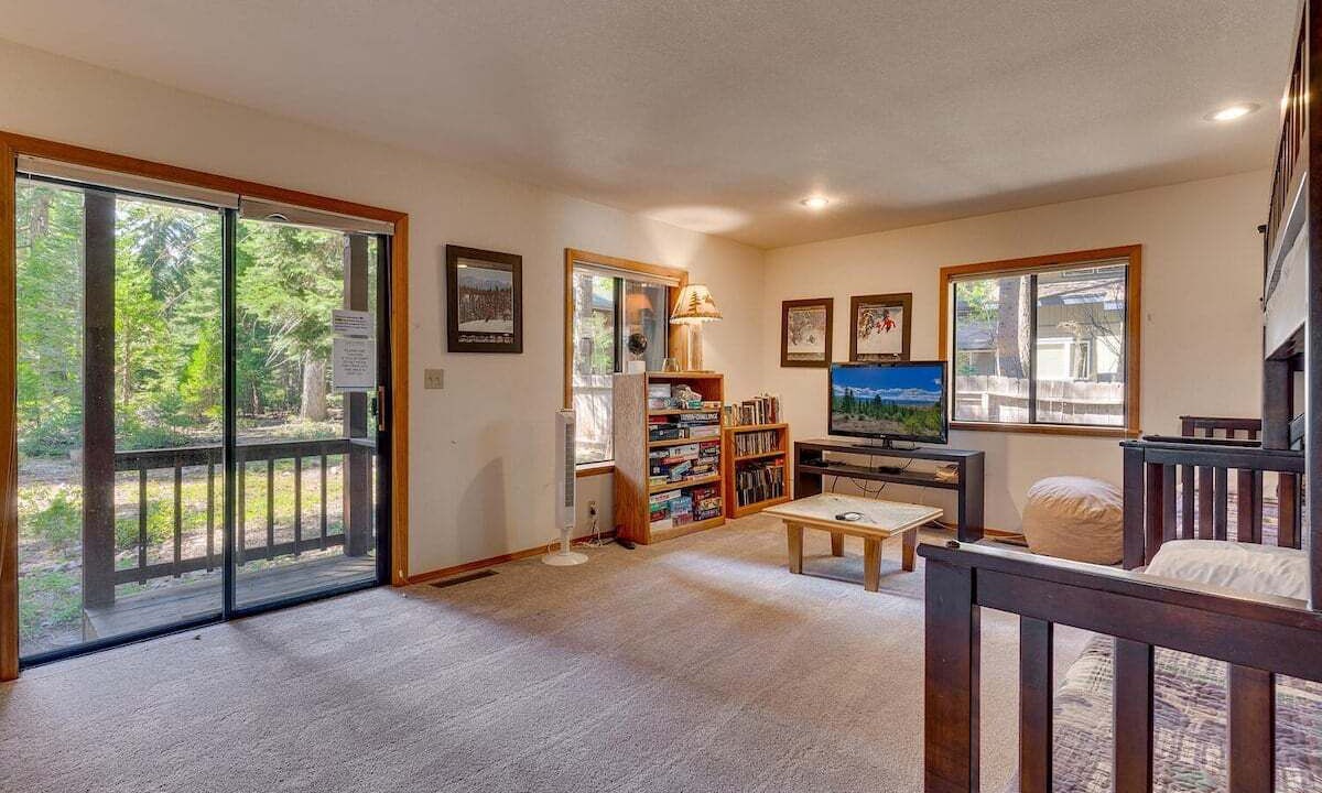 Photo of Bedroom in Carnelian Bay